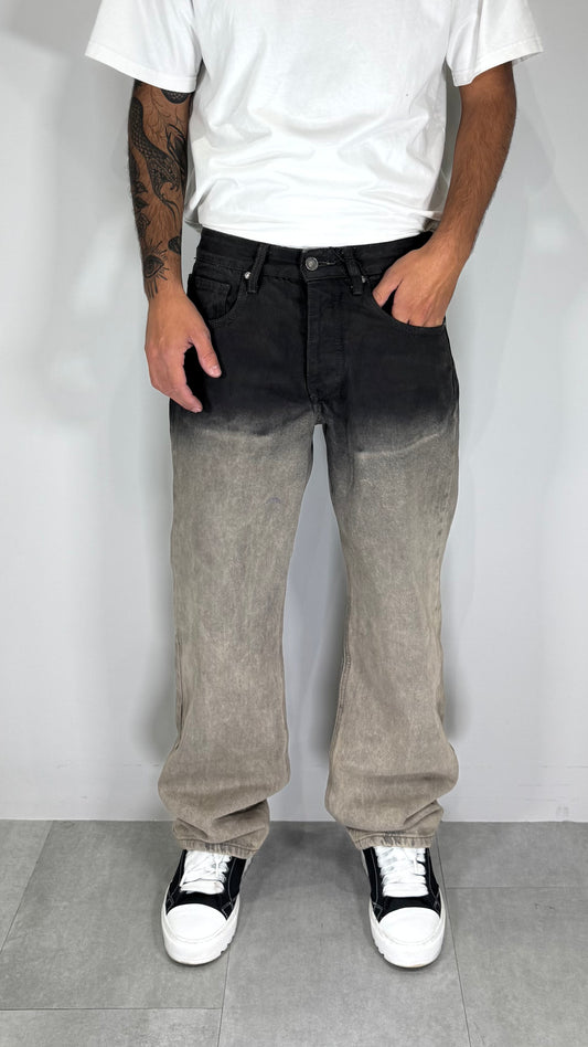 Jeans baggy sfumato sabbiato