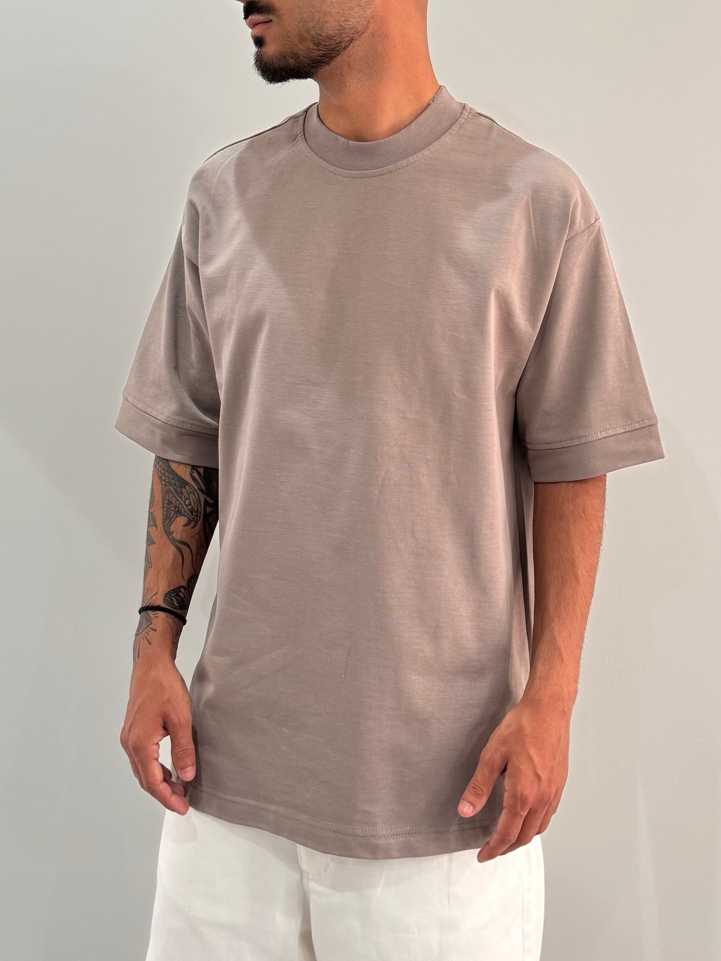 T-shirt compact