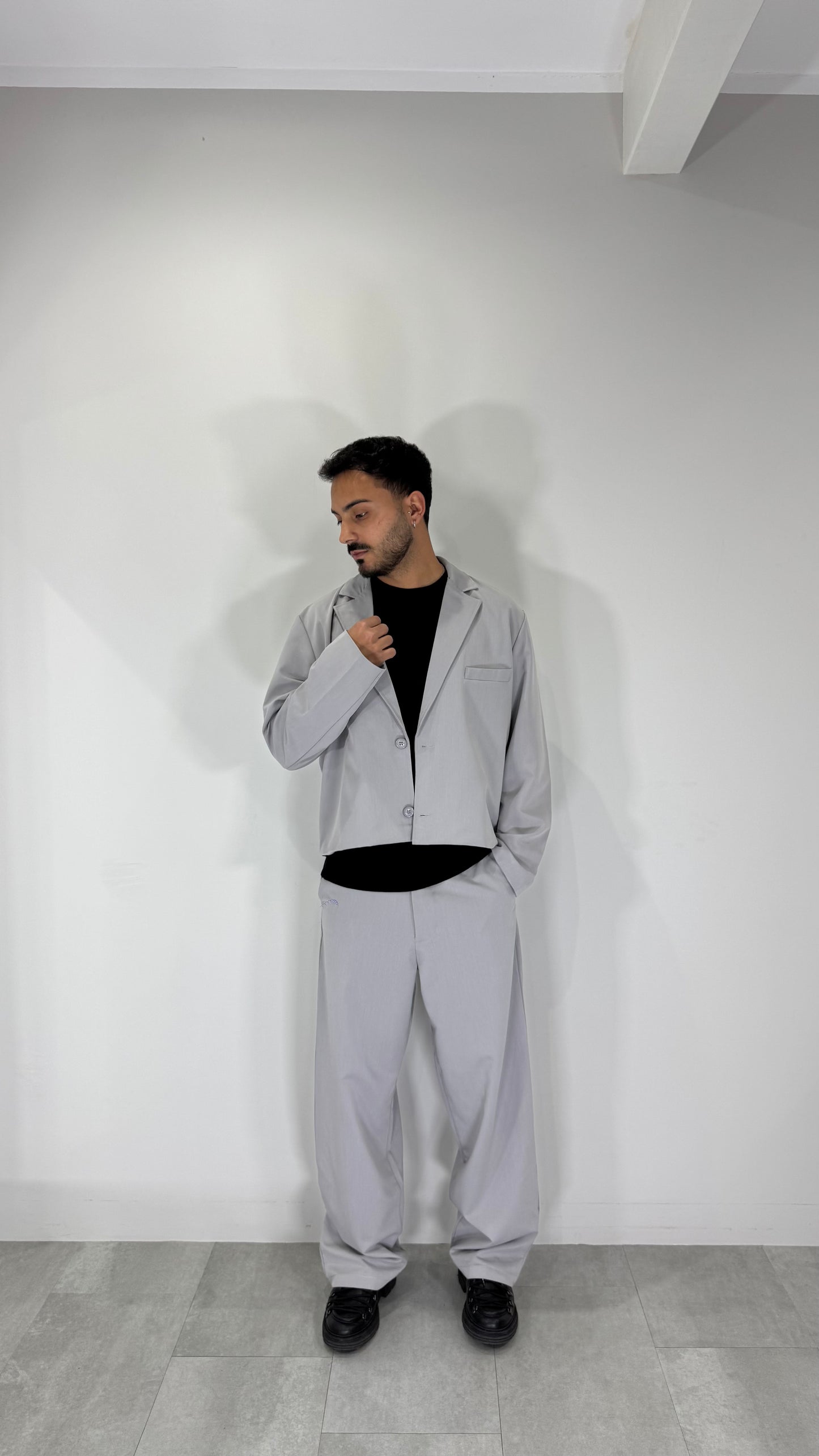 Coordinato cropped grey
