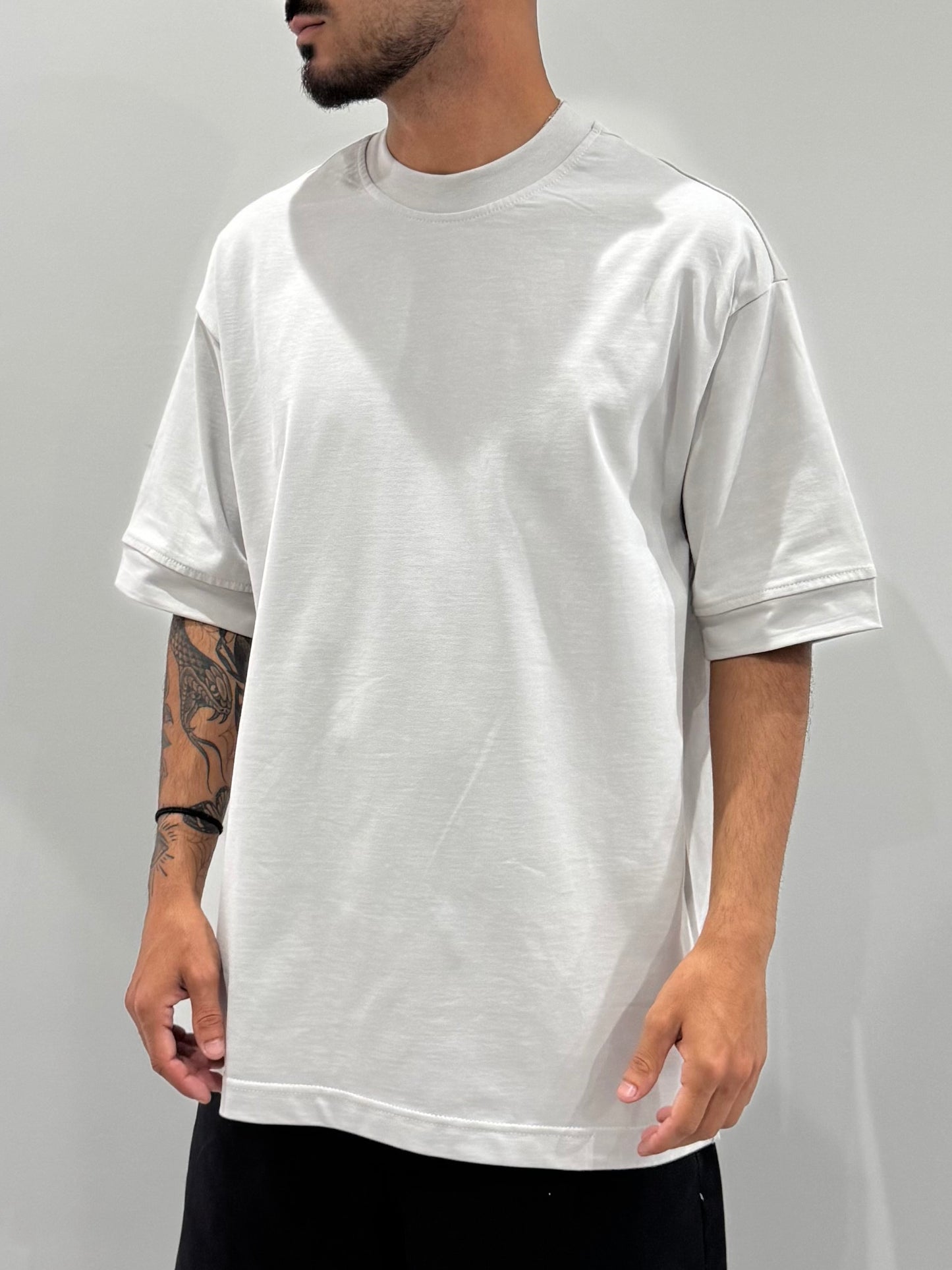 T-shirt compact